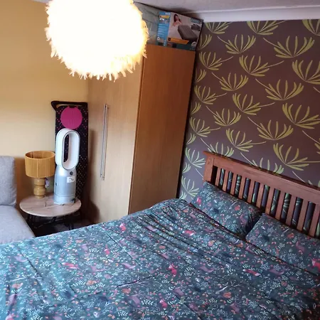 Levens Terrace, Therapy