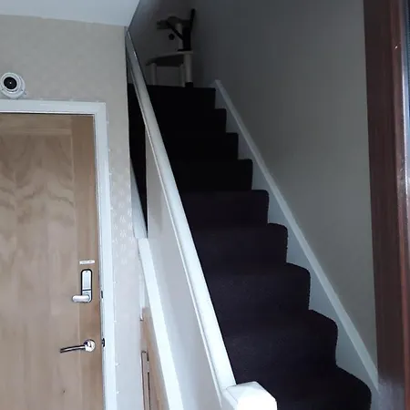 Levens Terrace, Therapy *