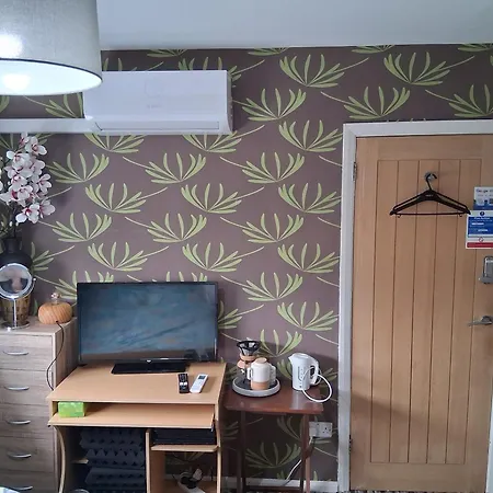 Quarto em Acomodações Particulares Levens Terrace, Therapy *