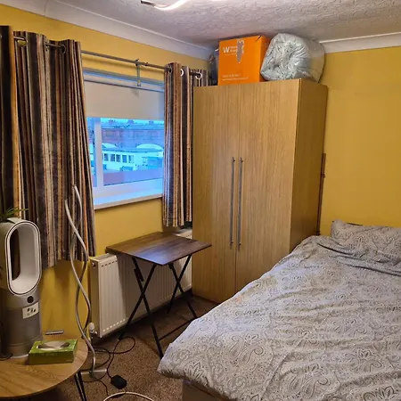 Levens Terrace, Therapy