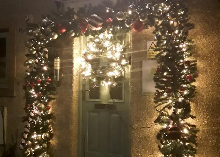 Levens Terrace, Therapy *