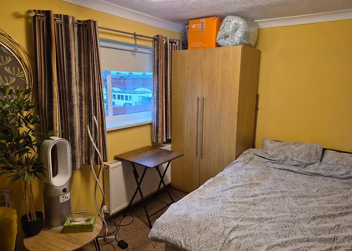 Levens Terrace, Therapy