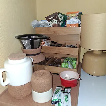 Levens Terrace, Therapy * Барроу-ин-Фернесс