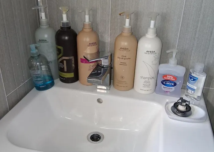 Homestay Levens Terrace, Therapy Barrow-in-Furness